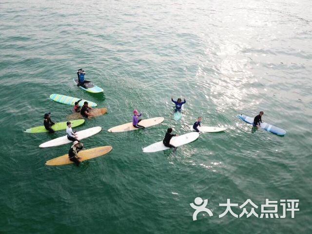 名侦探柯南681片尾曲中变小得女孩是谁游戏画面